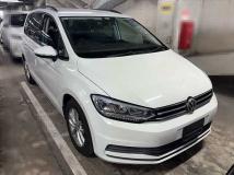2016 Volkswagen Golf Touran