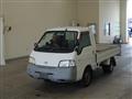 2002 Nissan Vanette Truck