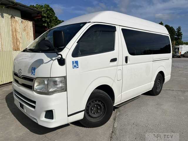 2011 Toyota Hiace Van