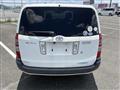 2010 Toyota Succeed Van