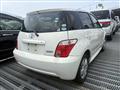 2005 Toyota IST