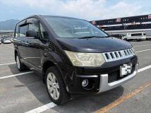 2011 Mitsubishi Delica D5