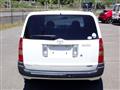 2005 Toyota Succeed Van