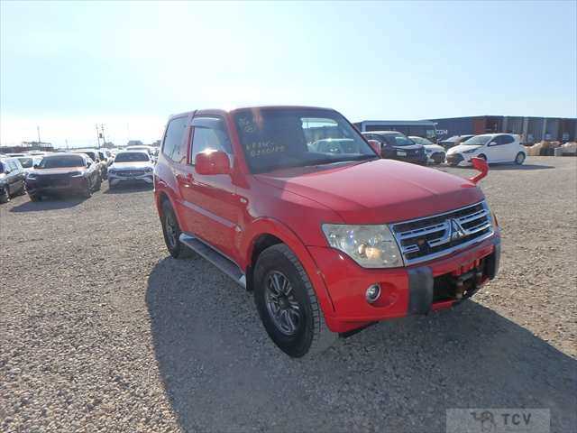 2010 Mitsubishi Pajero