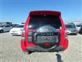 2010 Mitsubishi Pajero