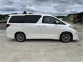 2011 Toyota Alphard
