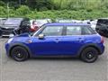 2019 BMW MINI