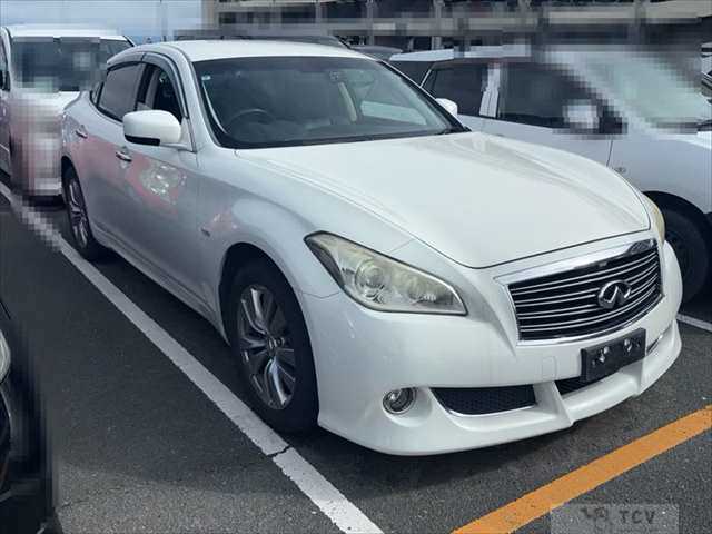 2013 Nissan Fuga