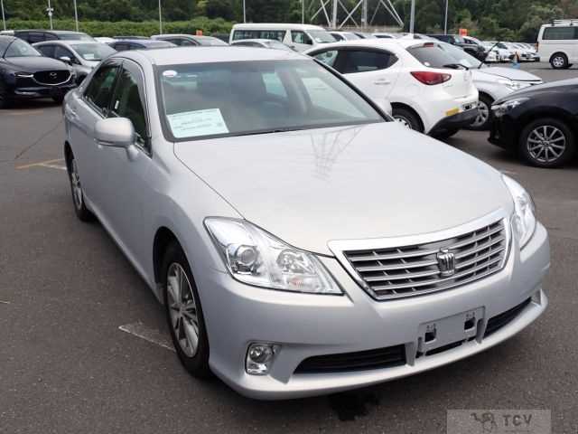 2012 Toyota Crown