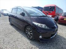 2013 Toyota Estima