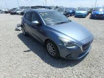 2016 Mazda Demio