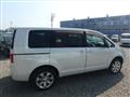 2010 Mitsubishi Delica D5
