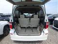 2006 Toyota Alphard
