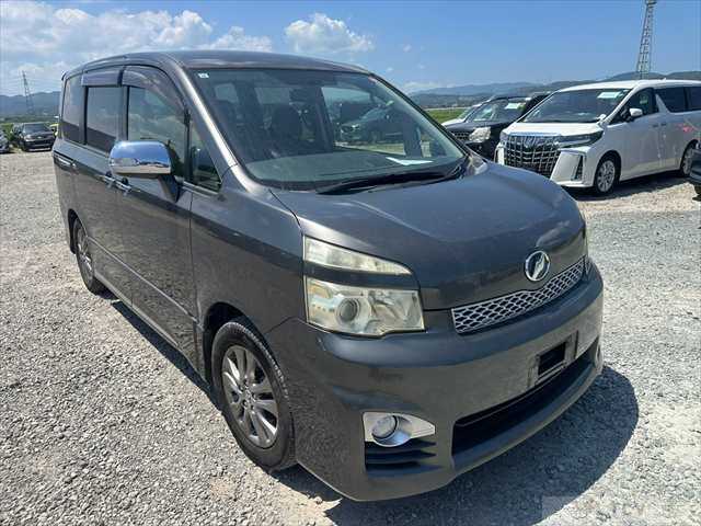 2011 Toyota Voxy