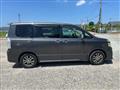 2011 Toyota Voxy