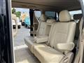 2012 Toyota Alphard