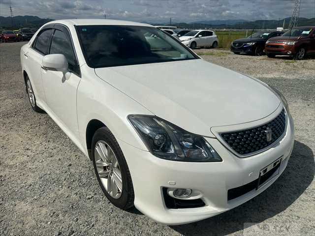 2009 Toyota Crown