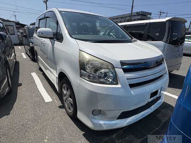 2009 Toyota Noah