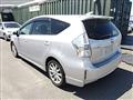 2013 Toyota PRIUS α