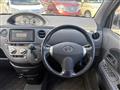 2011 Toyota Sienta