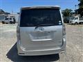 2009 Toyota Voxy