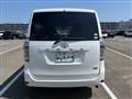 2013 Toyota Voxy