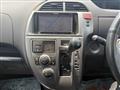 2006 Toyota Ractis