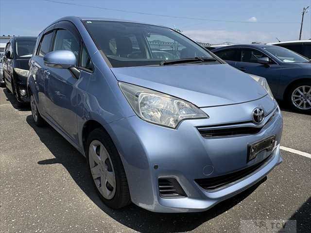 2011 Toyota Ractis