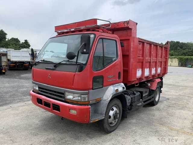 1998 Mitsubishi Fighter Mignon
