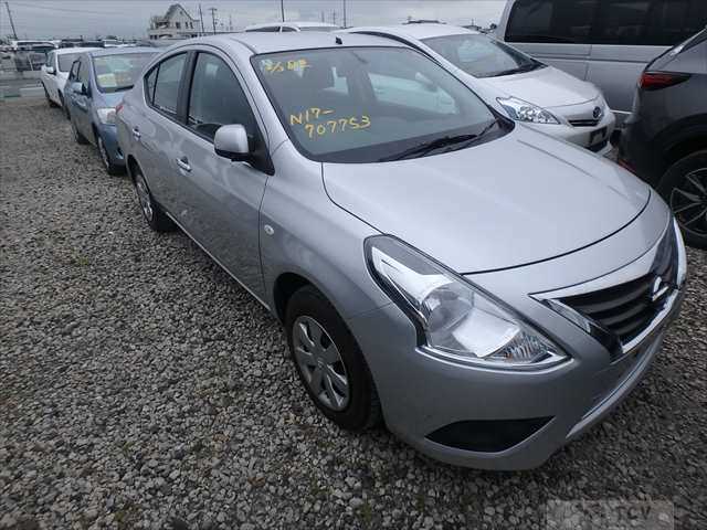 2016 Nissan Tiida Latio