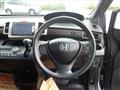 2013 Honda Freed Spike