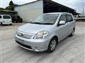 2007 Toyota Raum