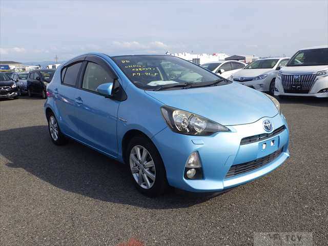 2014 Toyota AQUA