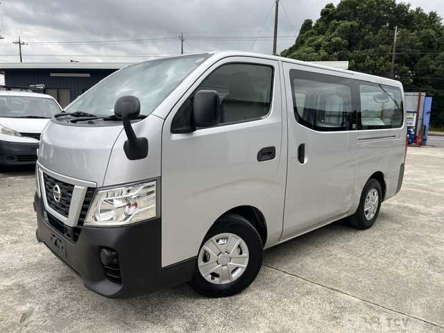 2019 Nissan NV350 Caravan