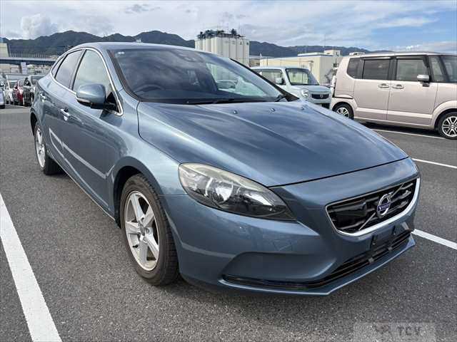 2013 Volvo V40