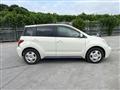 2004 Toyota IST