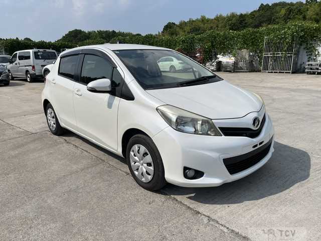 2012 Toyota Vitz