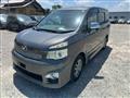2011 Toyota Voxy