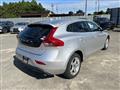 2015 Volvo V40