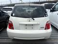 2005 Toyota IST