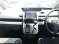 2009 Toyota Voxy