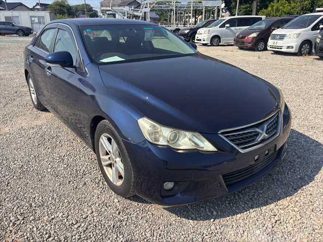 2011 Toyota Mark X