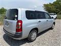 2007 Toyota Succeed Van