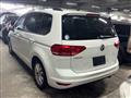 2016 Volkswagen Golf Touran