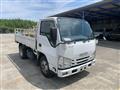 2016 Isuzu Elf
