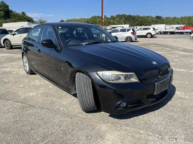 2011 BMW 3 Series