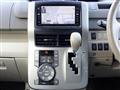 2007 Toyota Noah