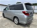 2009 Toyota Alphard