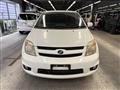 2005 Toyota IST