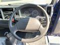 2009 Isuzu Elf